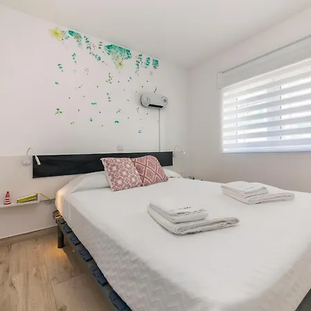 Guest house M - Martin & Tomas Lagos