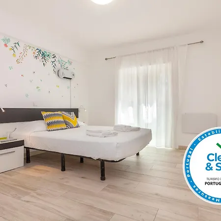 M - Martin & Tomas Lagos